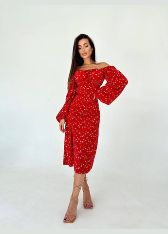 Красное шикарное яркое демисезонное платье из софта со цветочным принтом, лёгкое платье с открытым декольте и с разрезом от бедра No Brand