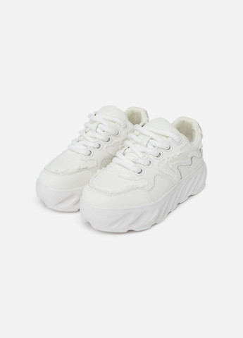 Белые демисезонные женские кроссовки цвет белый цб-00232930 Yuki