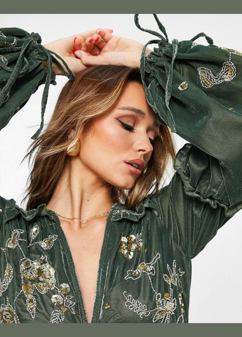 Оливкова (хакі) сукня оксамитова з декором Asos