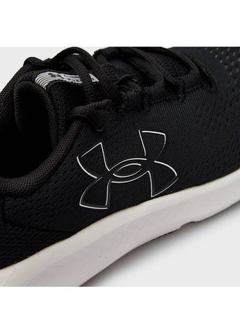 Женские спортивные кроссовки 3026523-001 черного цвета для бега Under Armour Charged Pursuit 3 BL чёрно-белые демисезоны (364988986)