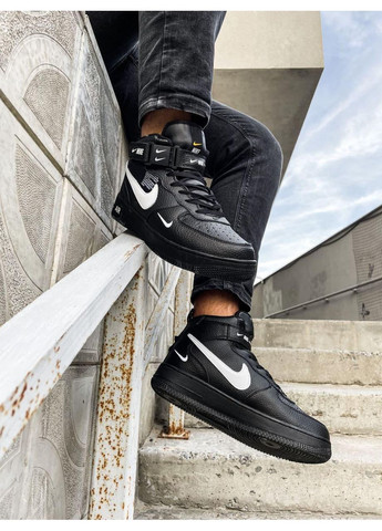 Черные зимние кроссовки мужские nike utiliti high winter black «white logo» найк No Brand