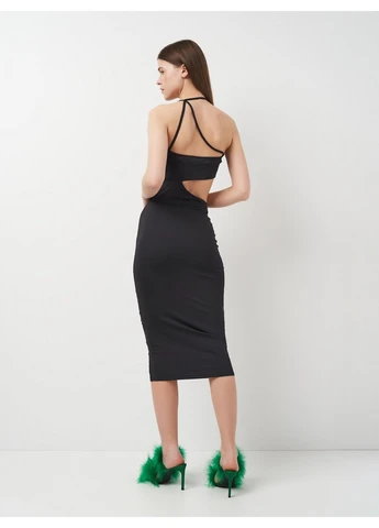 Черное кэжуал платье H&M однотонное