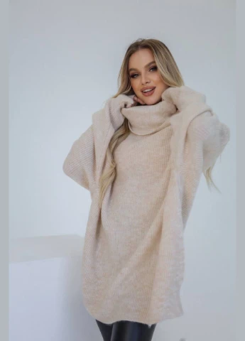 Бежевый демисезонный женский удлиненный свитер цвет молочный New Trend