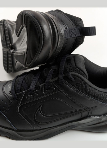 Чорні всесезон кросівки чоловічі defy all day dm7564-002 весна-літо шкіра текстиль чорні Nike