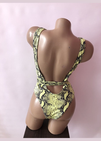 Салатовий демісезонний жіночий суцільний купальник монокіні (арт.6071) No Brand