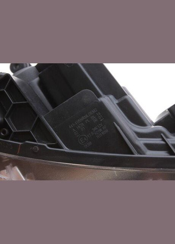 Фара 5792962 No Brand (360747067)