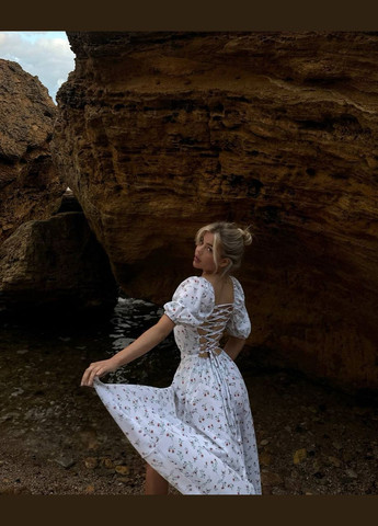 Белое повседневный, кэжуал, коктейльное, вечернее женское платье клеш FINO Mode с цветочным принтом