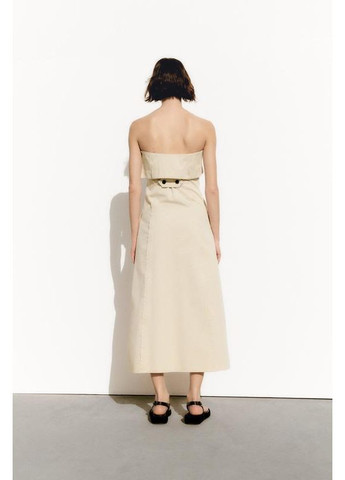 Бежевое платье-тренч меди длины Zara