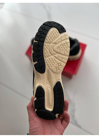 Чорно-білі всесезон чоловічі стильні кросівки, щільна мембрана, утепленна модель No Brand Кросівки Casual