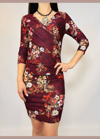 Бордова сукня Sisters Point з квітковим принтом