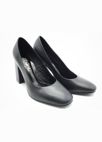 Жіночі туфлі чорні шкіряні N-18-15 23 см (р) Nivelle