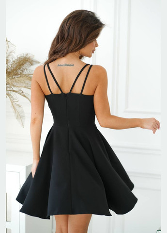 Черное стильное платье с длиной выше колен Украина