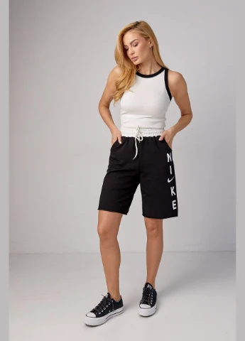 Жіночі трикотажні шорти з написом Nike - світло-сірий Lurex (293292933)