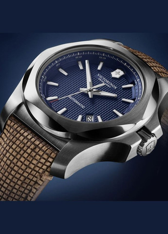 Чоловічий годинник Swiss Army I.N.O.X. Mechanical V241834 Victorinox (316616499)