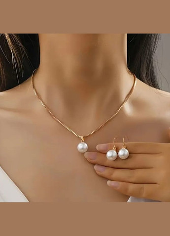 Комплект колье с кулоном и сережки бусины (имитация жемчуга) No Brand (341140532)