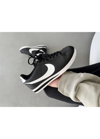 Белые летние кроссовки nike cortez basic black/white найк кортез No Brand