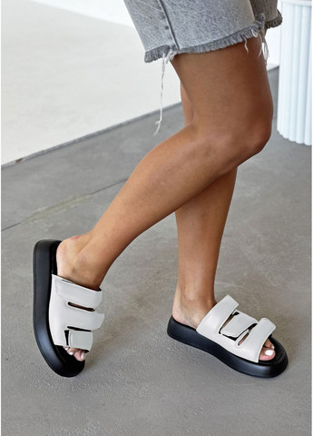 Белые стильные шлепанцы из натуральной кожи InFashion