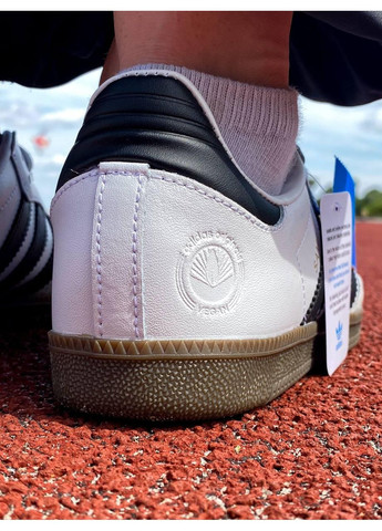 Черные демисезонные кроссовки мужские adidas samba og vegan low white black адидас самба No Brand