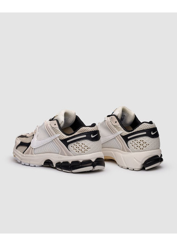 Чорні Осінні кросівки чоловічі nike zoom vomero 5 beige / black найк аір зум вомеро 5 No Brand