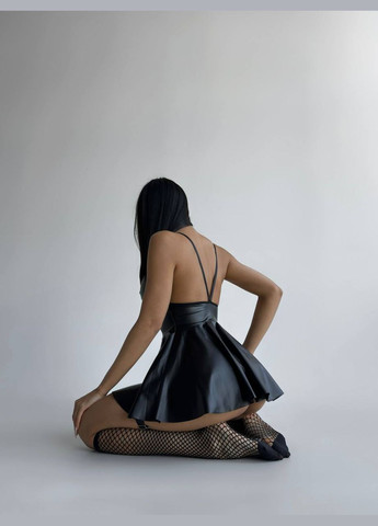 Чорний шкіряне плаття з панчохами Simply sexy