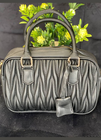 Маленька жіноча сумка із жатої еко-шкіри чорного кольору 32057 Fashion (338188033)