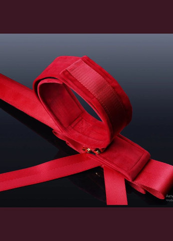 Набор из распорной планки и фиксаторов в виде красных бантов UPKO (332994493)