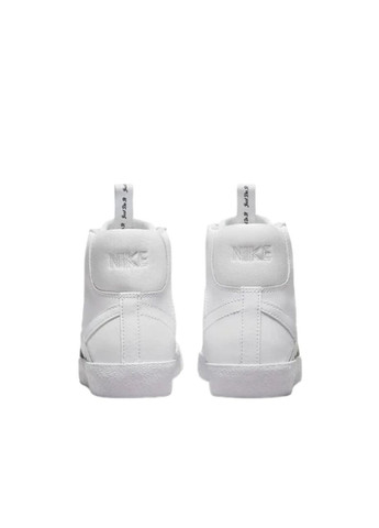 Білі всесезон кросівки blazer mid 77 se d(gs) dh8640-102 Nike