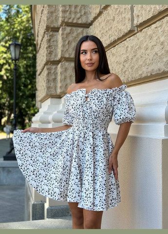 Білий повсякденний, пляжна, кежуал жіноча сукня кльош FINO Mode з квітковим принтом