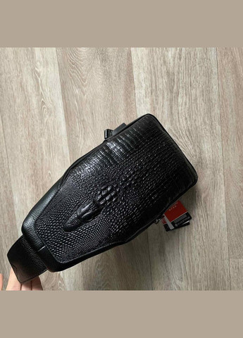 Чоловіча сумка бананка на груди Крокодил, модна нагрудна барсетка слінг екошкіра під рептилію Чорний(BRT) Brettani (336552063)