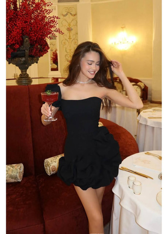 Чорна святковий жіноча сукня міні з об'ємними воланами та відкритими плечима з відкритими плечима MonCher