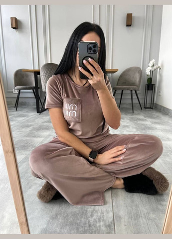 Коричневая велюровый костюмчик домашний (пижама) No Brand