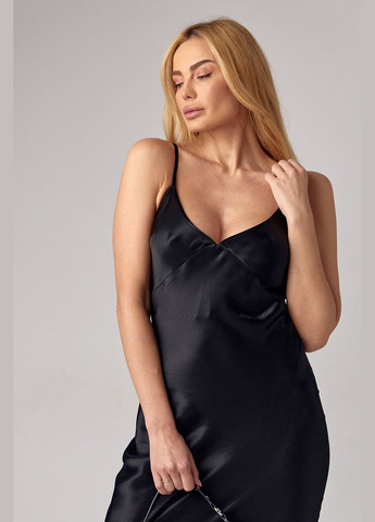 Демисезонный женский атласное платье макси в бельевом стиле - черный Lurex