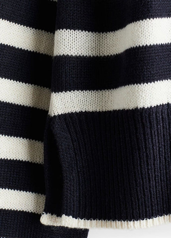 Темно-синий демисезонный свитер H&M