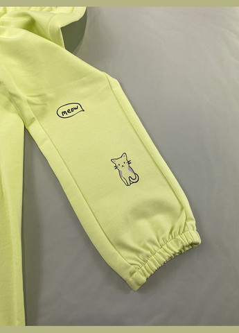 Салатовий демісезонний спортивний костюм для дівчинки Mevis