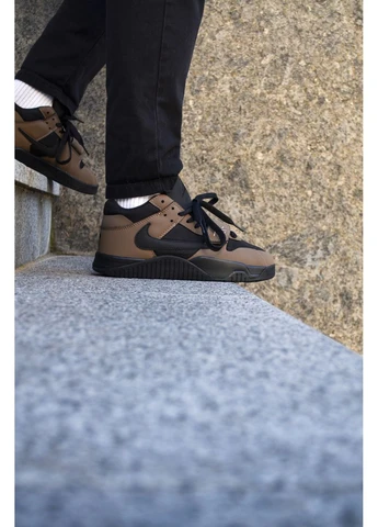 Чорні літні кросівки nike travis scott x jordan jumpman jack dark mocha найк аір ретро No Brand