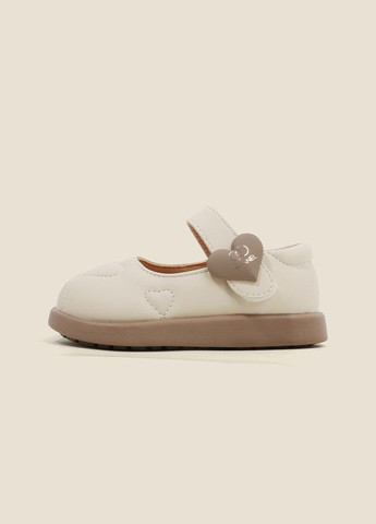 Дитячі туфлі для дівчинки MAI BU XIONG арт.7203 Бежевий No Brand (301474061)