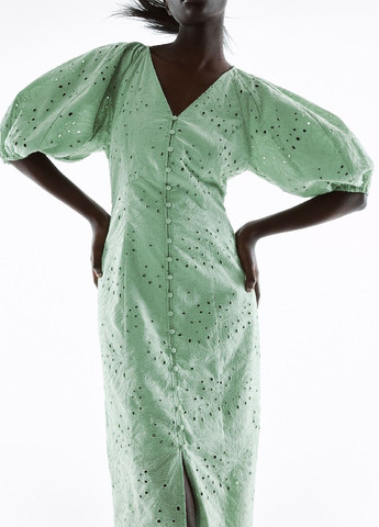 Светло-зеленое кэжуал платье H&M однотонное