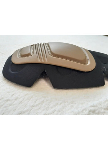 Комплект защиты Наколенники + налокотники Combat из ударопрочного пластика (Коричневый) No Brand (332637230)