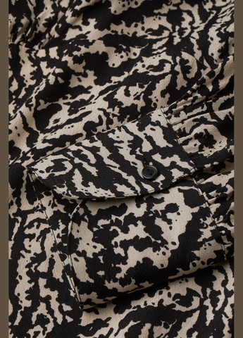 Чорно-біла блуза H&M