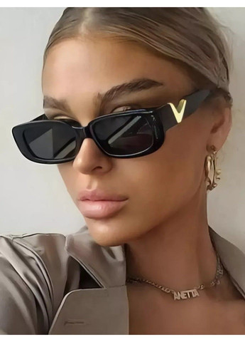 Очки солнцезащитные прямоугольные Victory черные No Brand (322300329)
