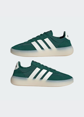 Зеленые летние кроссовки barreda decode adidas