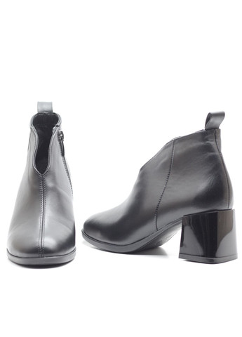Чорні черевики жіночі з натуральної шкіри Zlett 4355