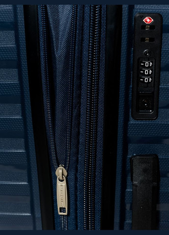 Валіза середня M 43803 поліпропілен Snowball (298728860)