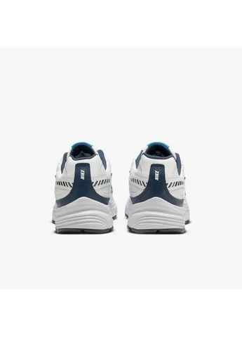 Білі чоловічі кросівки initiator білий демісезон Nike