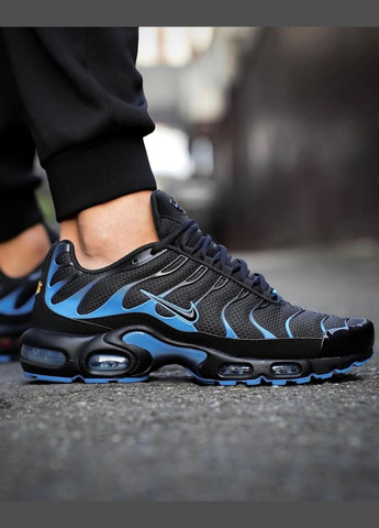 Черные всесезонные кроссовки air max plus black university blue - dm0032-005 Nike