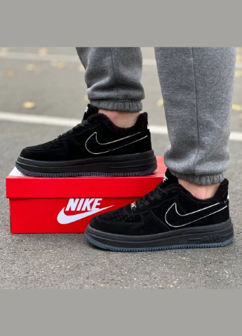 Чорні Зимовий кросівки зимові чоловічі nike air force 1 winter low black fur | найк аір форс 1 низькі чорні з хутром No Brand