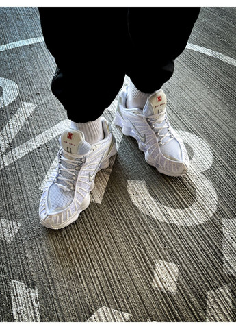 Белые демисезонные кроссовки мужские и женские nike shox tl white | найк шокс тл белые No Brand