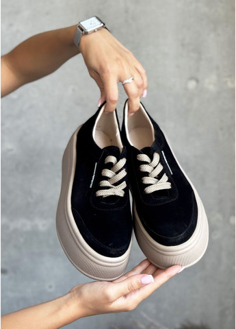 Модні замшеві кросівки на платформі INNOE Кросівки чорні демісезони (359368928)