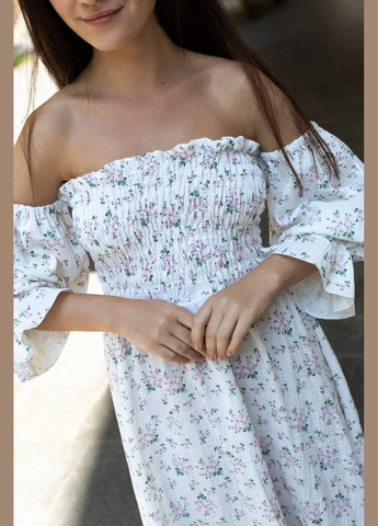 Белое праздничный, повседневный женское муслиновое платье Avanti с цветочным принтом