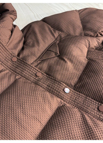 Коричневая демисезонная куртка женская 10039 вафельная пуффер оверсайз с капюшоном коричневая Lady yep